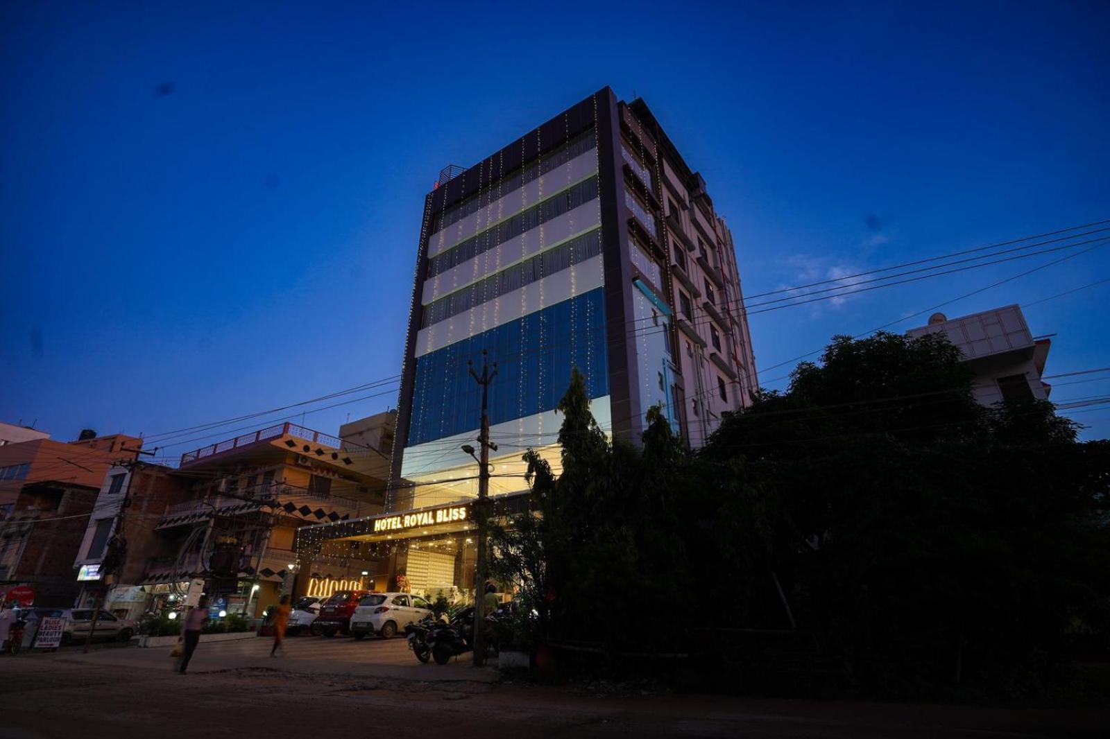 Hotel Royal Bliss à Patna  Extérieur photo